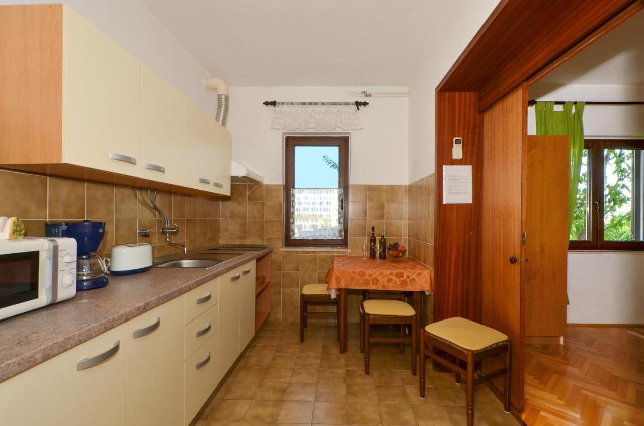 Apartments By The Sea Slatine, Ciovo - 12176 Екстер'єр фото